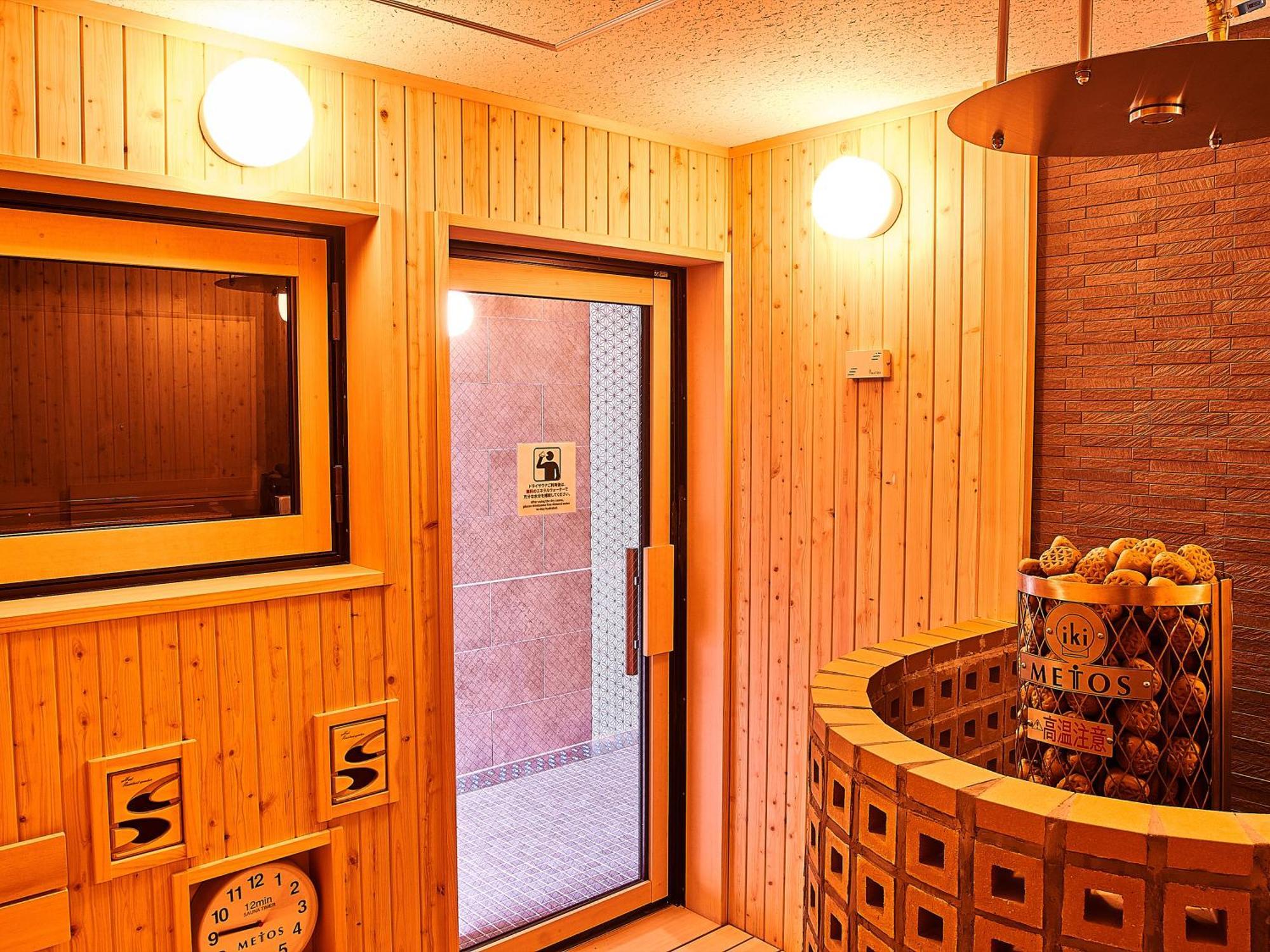 Capsule Hotel Anshin Oyado Premium Nagoya Sakae Eksteriør billede