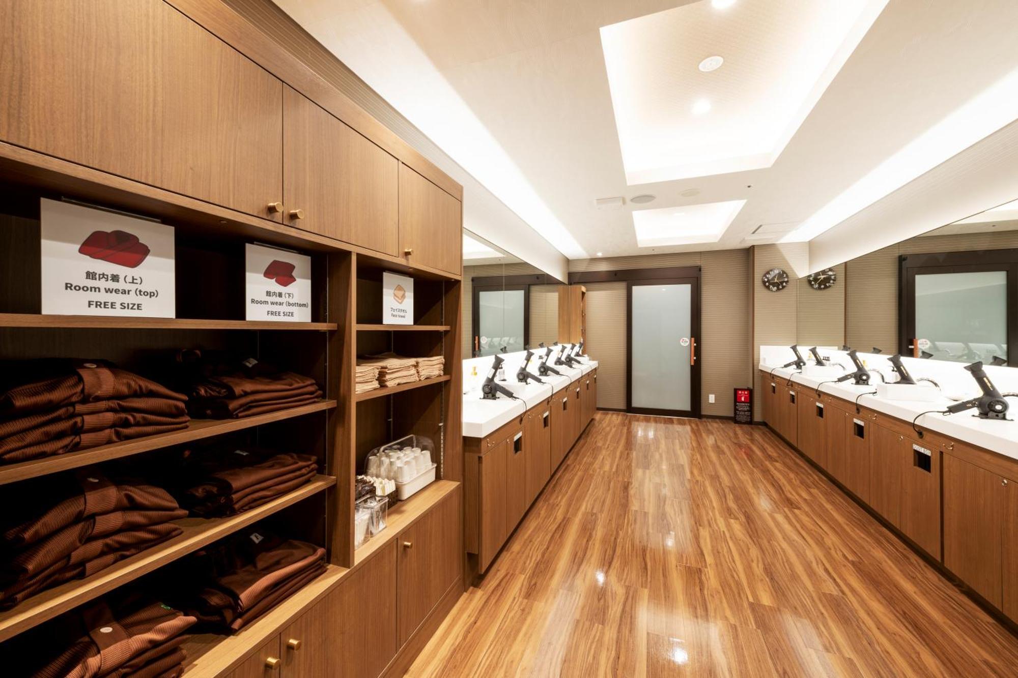 Capsule Hotel Anshin Oyado Premium Nagoya Sakae Eksteriør billede